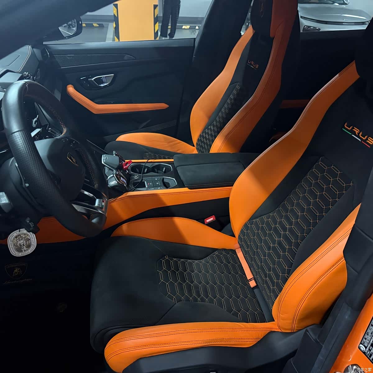 Lamborghini Urus, 2023 20