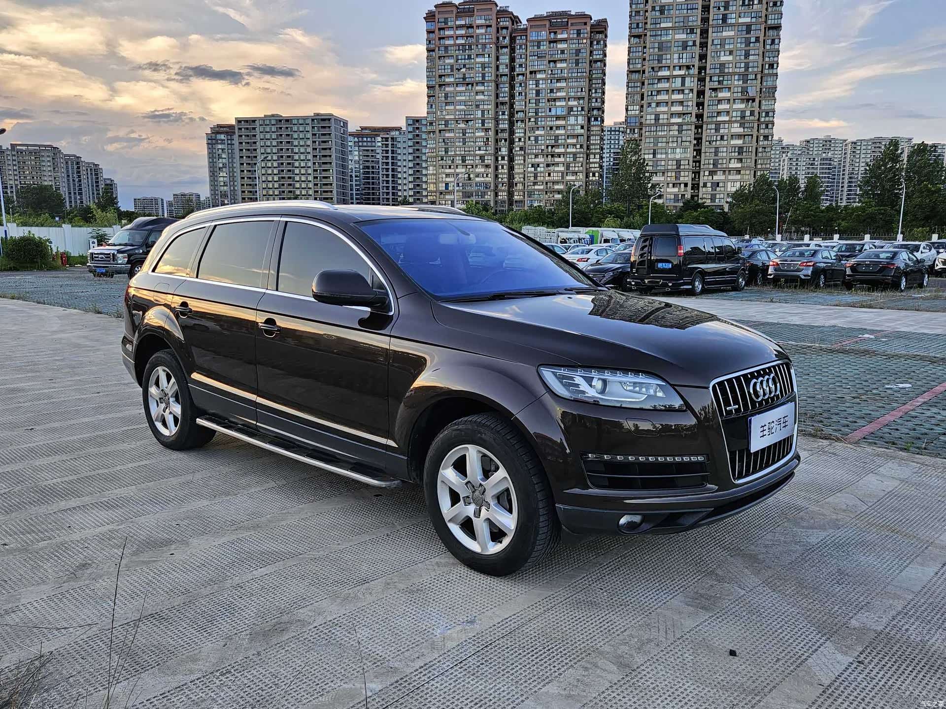 Audi Q7, 2014 3
