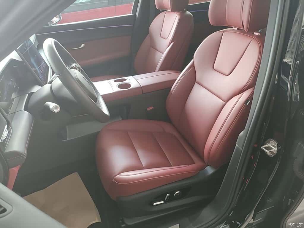 AITO M5, 2025 15