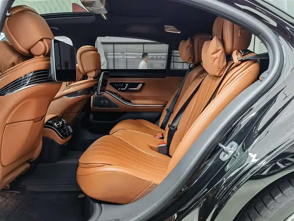 Mercedes-Benz S-class Mercedes-Benz S-class