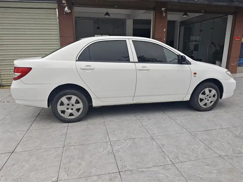 BYD F3