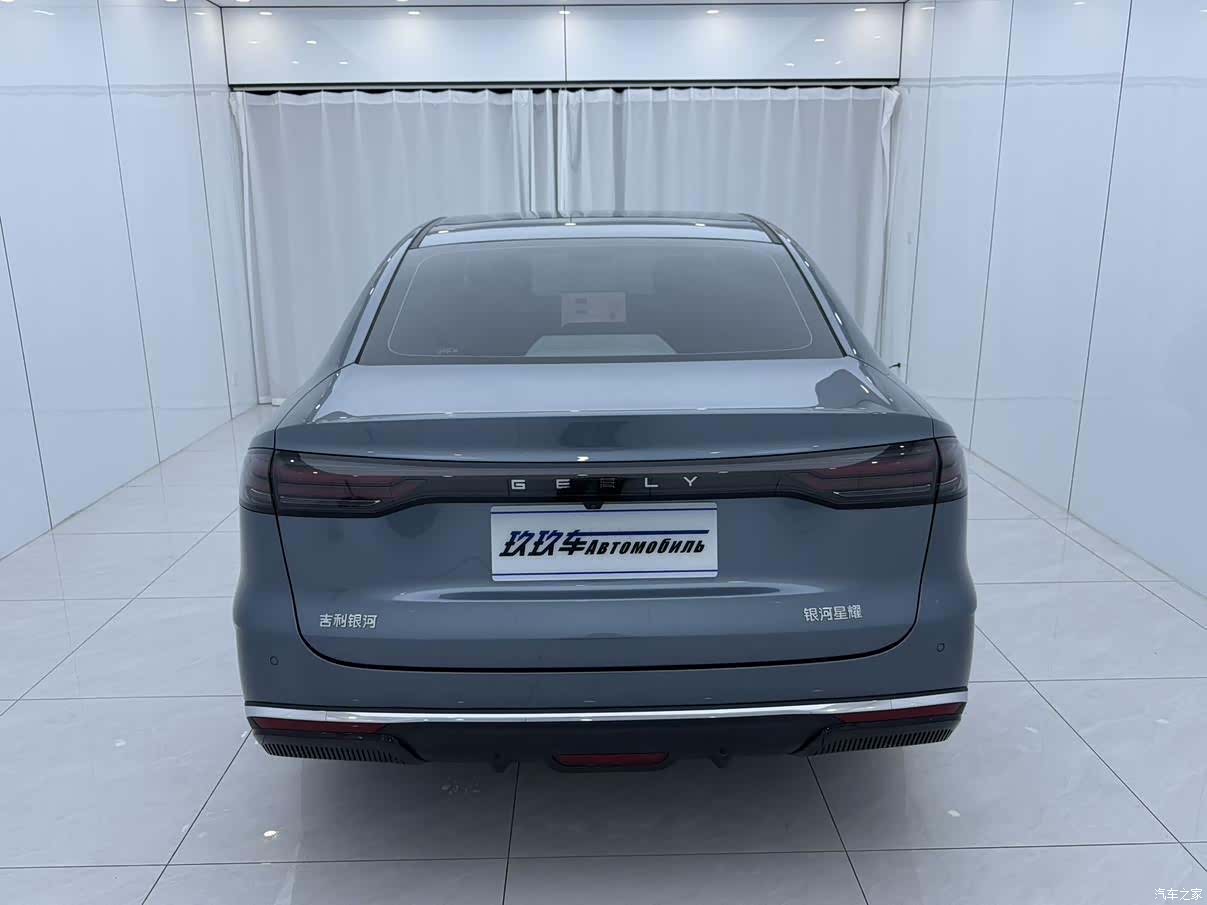 Geely 6, 2025 все фото