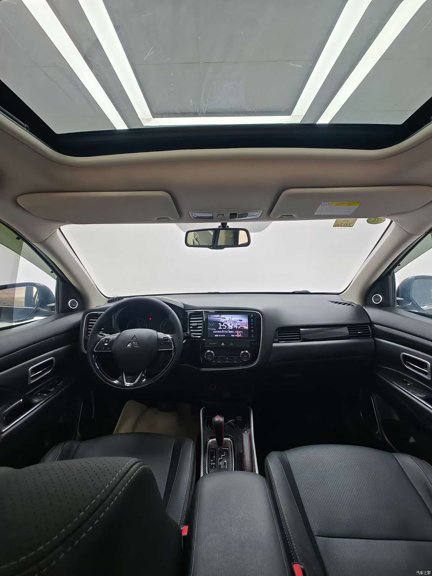 Mitsubishi Outlander, 2018 8