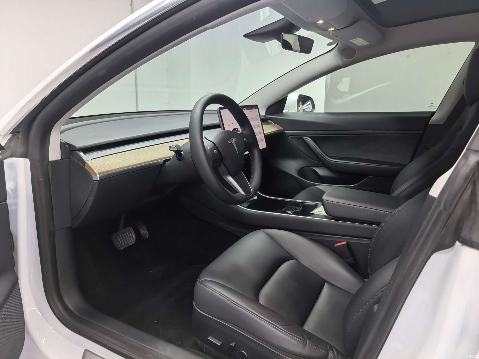 Tesla Model 3, 2021 6