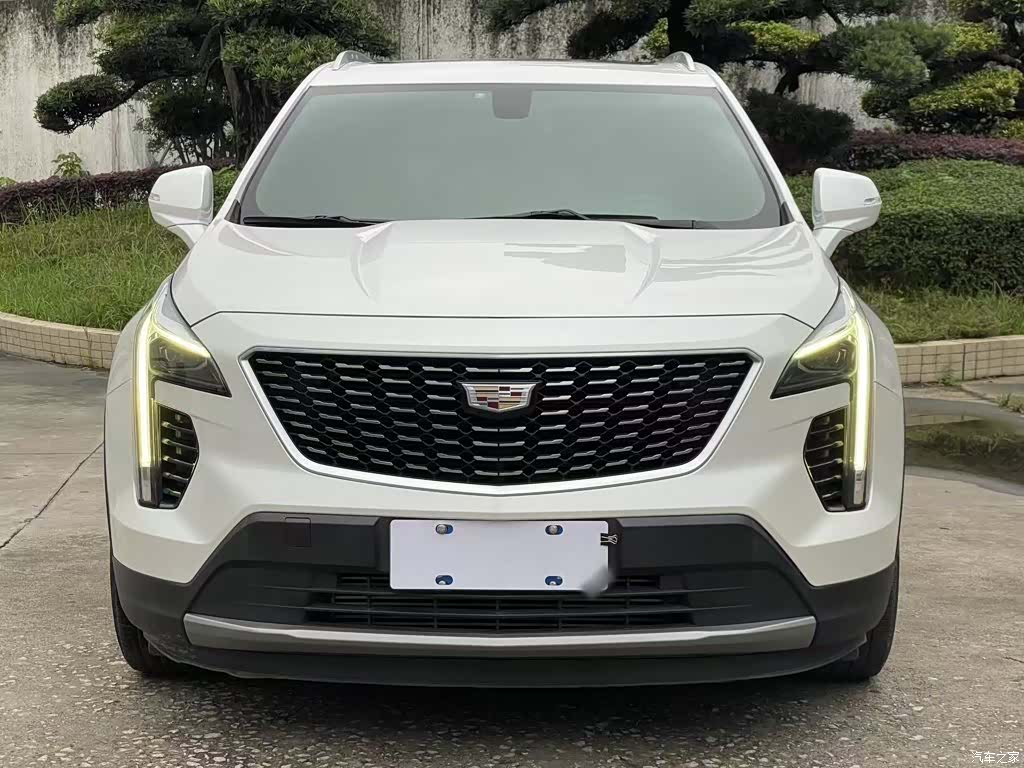 Cadillac XT4, 2021 все фото