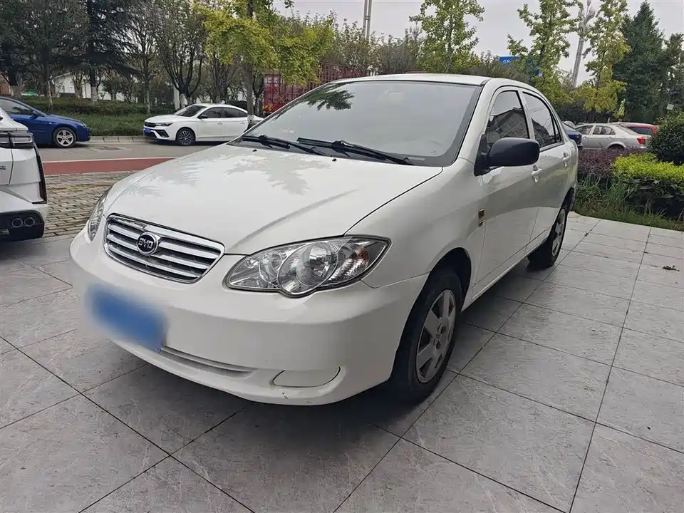 BYD F3