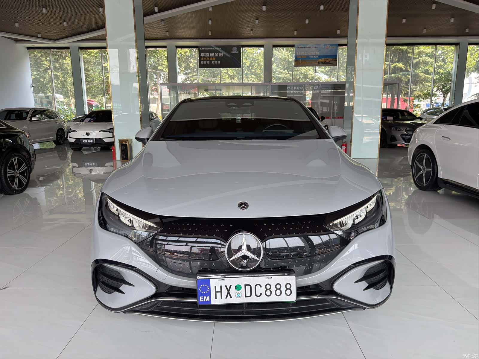 Mercedes-Benz EQE, 2024 2