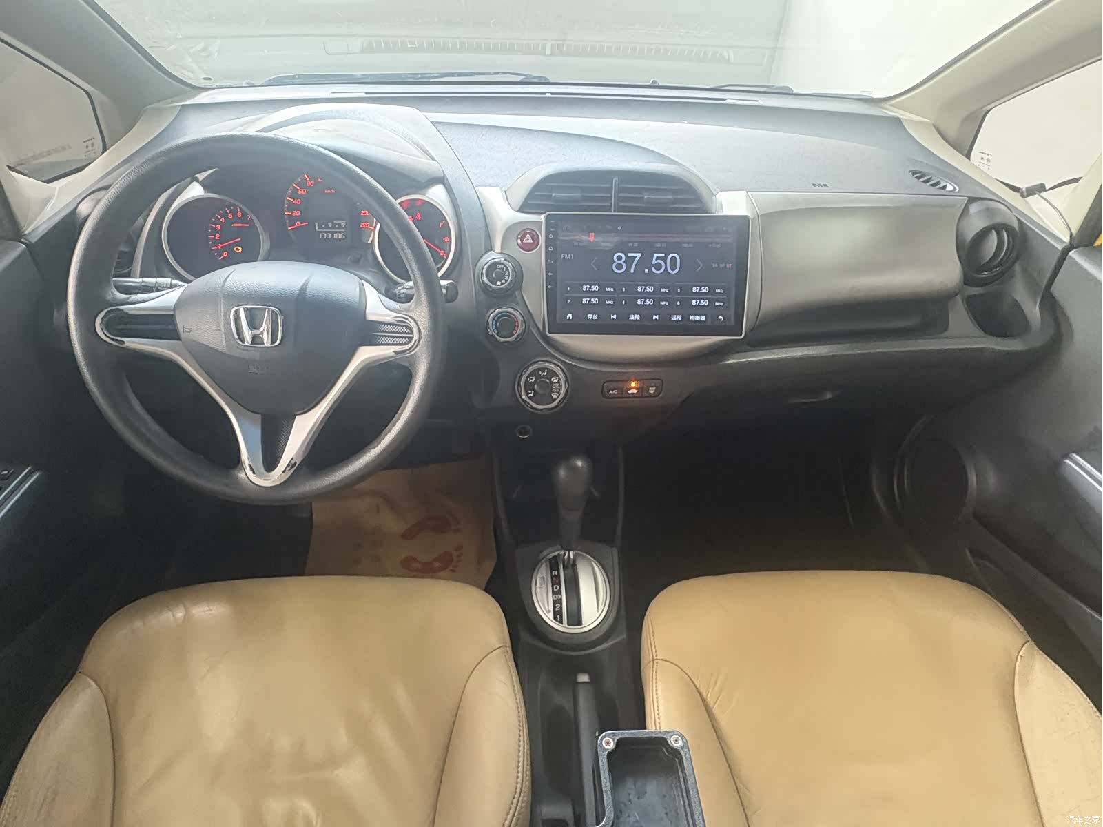 Honda Fit, 2008 12