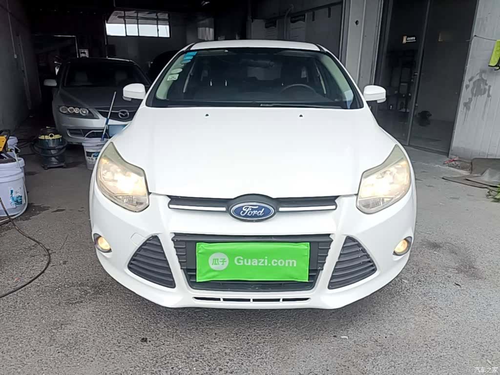 Ford Focus, 2014 3