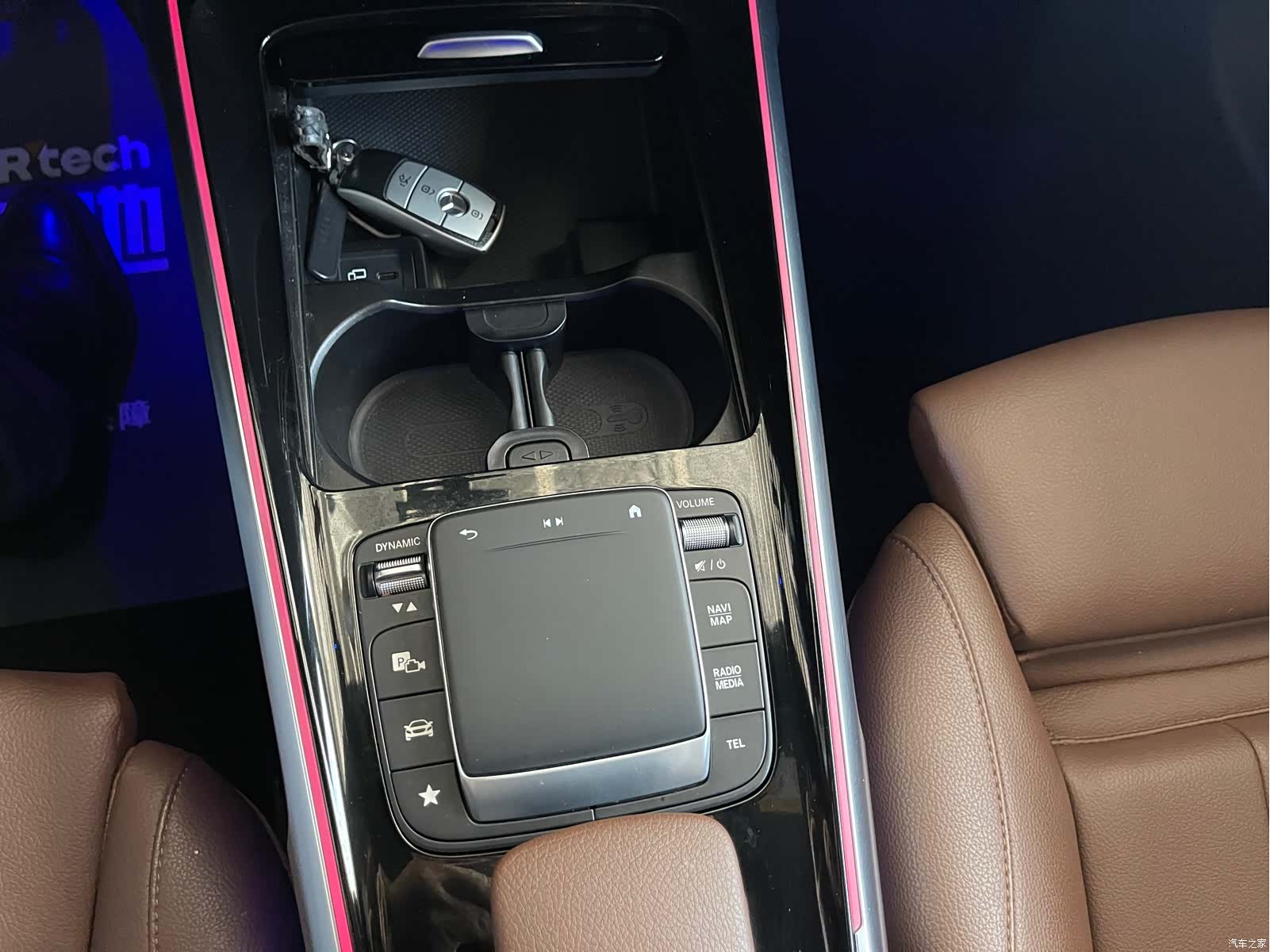 Mercedes-Benz GLB, 2020 14