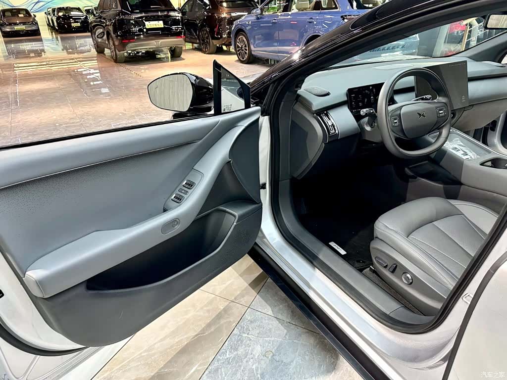 Xpeng P7, 2025 7