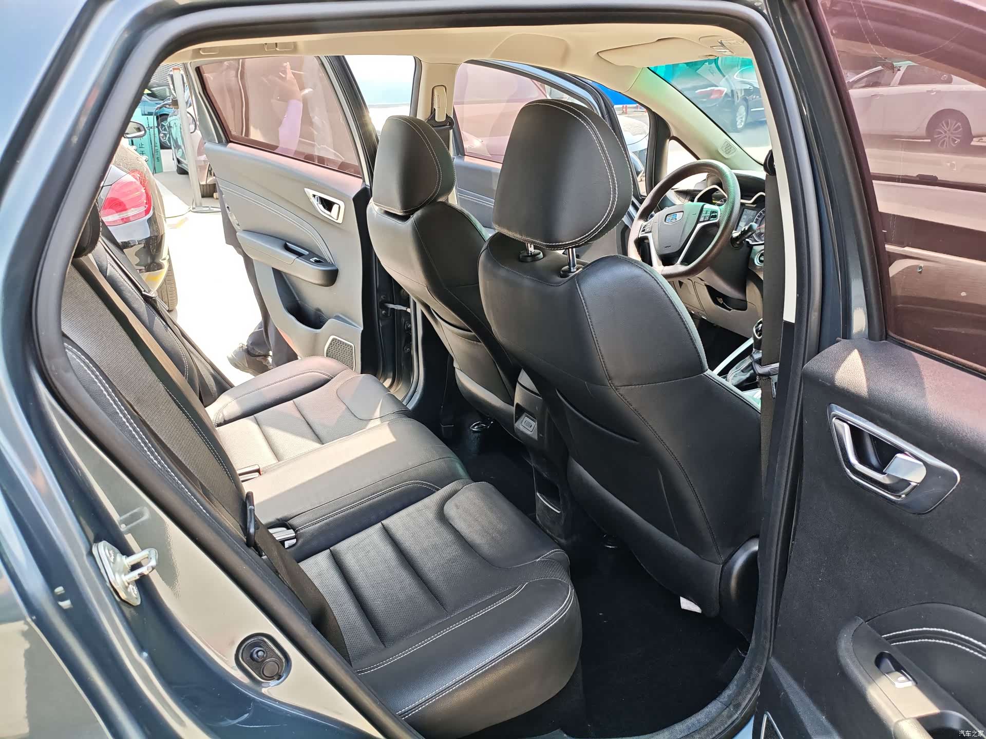 Geely X3, 2018 11