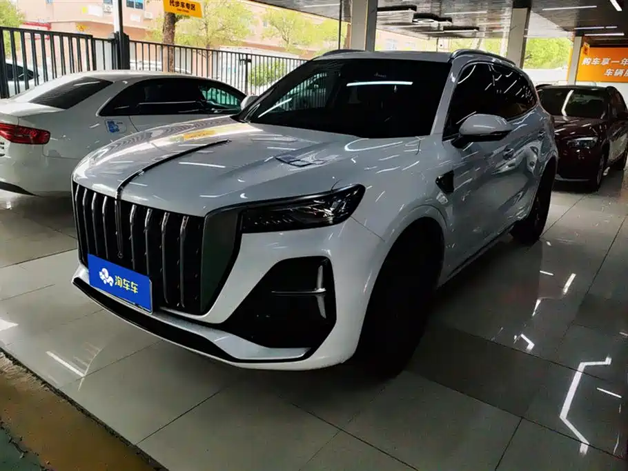 Hongqi HS5
