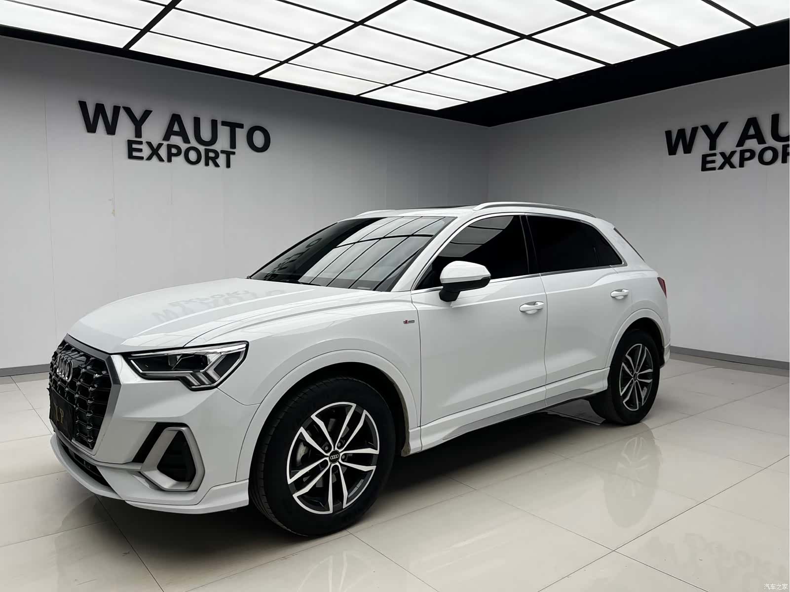 Audi Q3, 2021 1