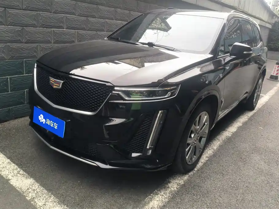 Cadillac XT6