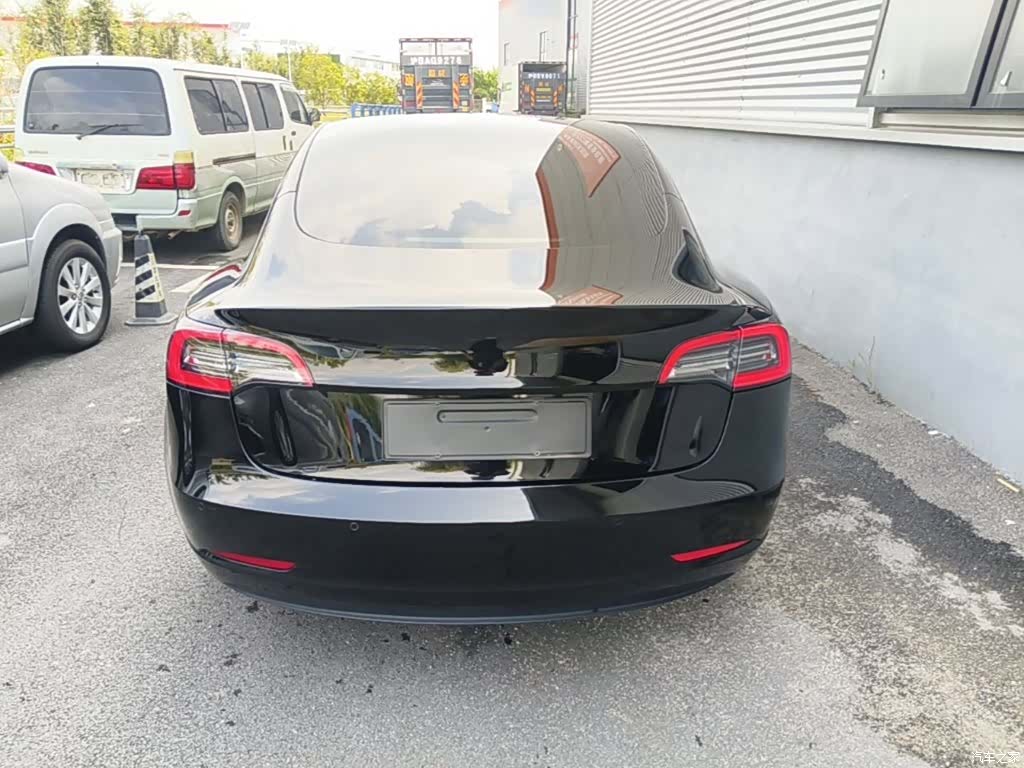 Tesla Model 3, 2023 6