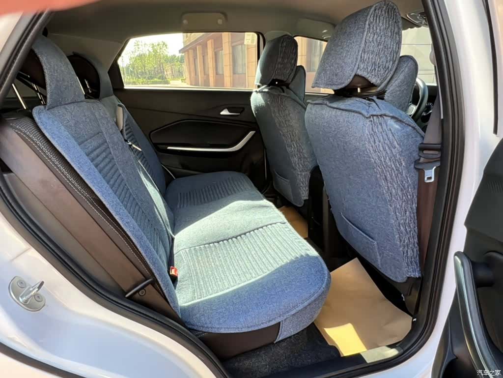 Chery 3x, 2025 22