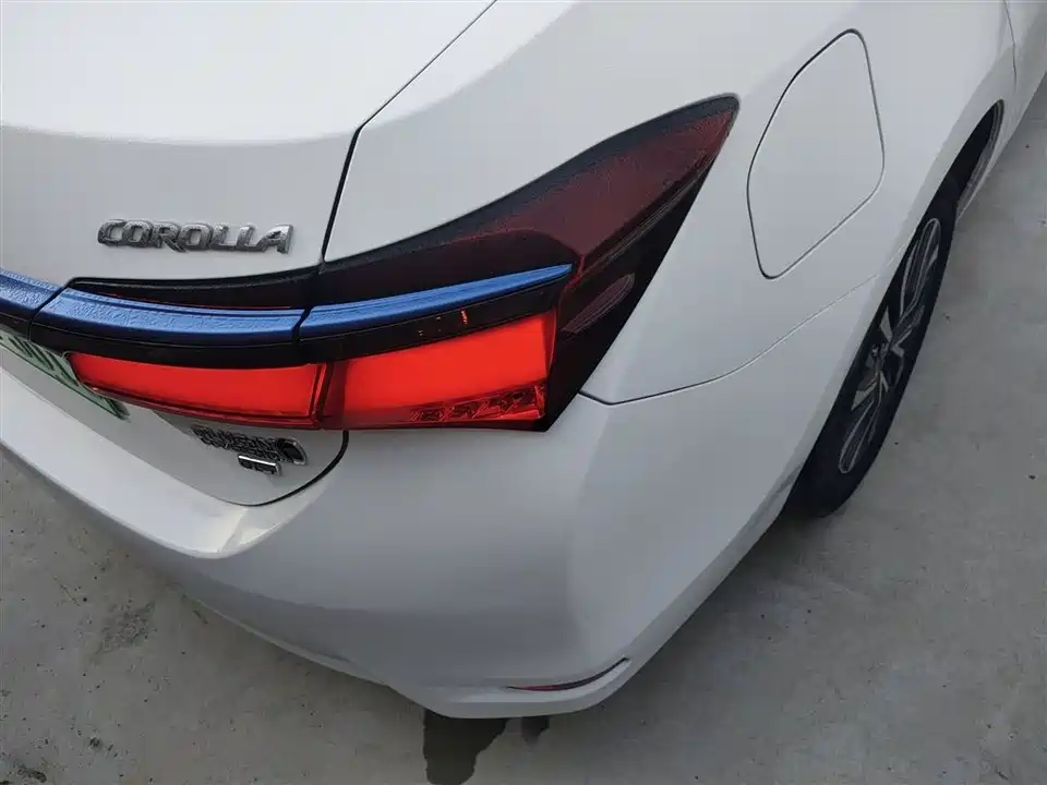 Toyota Corolla dual engine E+