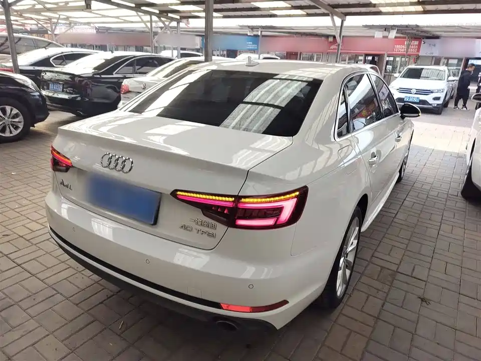 Audi A4L