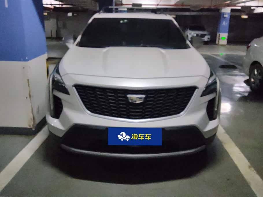 Cadillac XT4