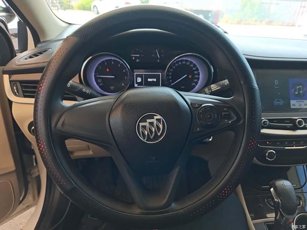 Buick Verano, 2017 11