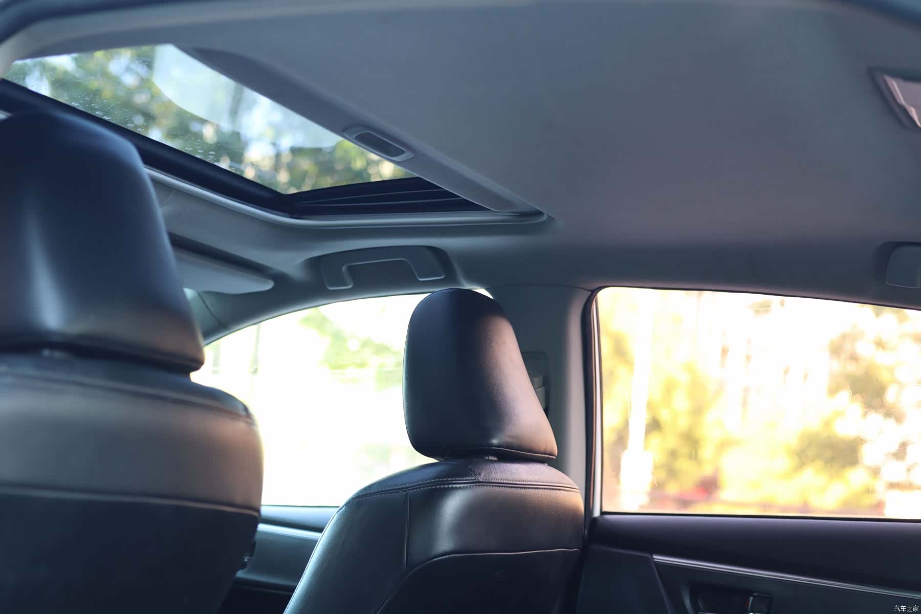 Toyota Corolla, 2015 27