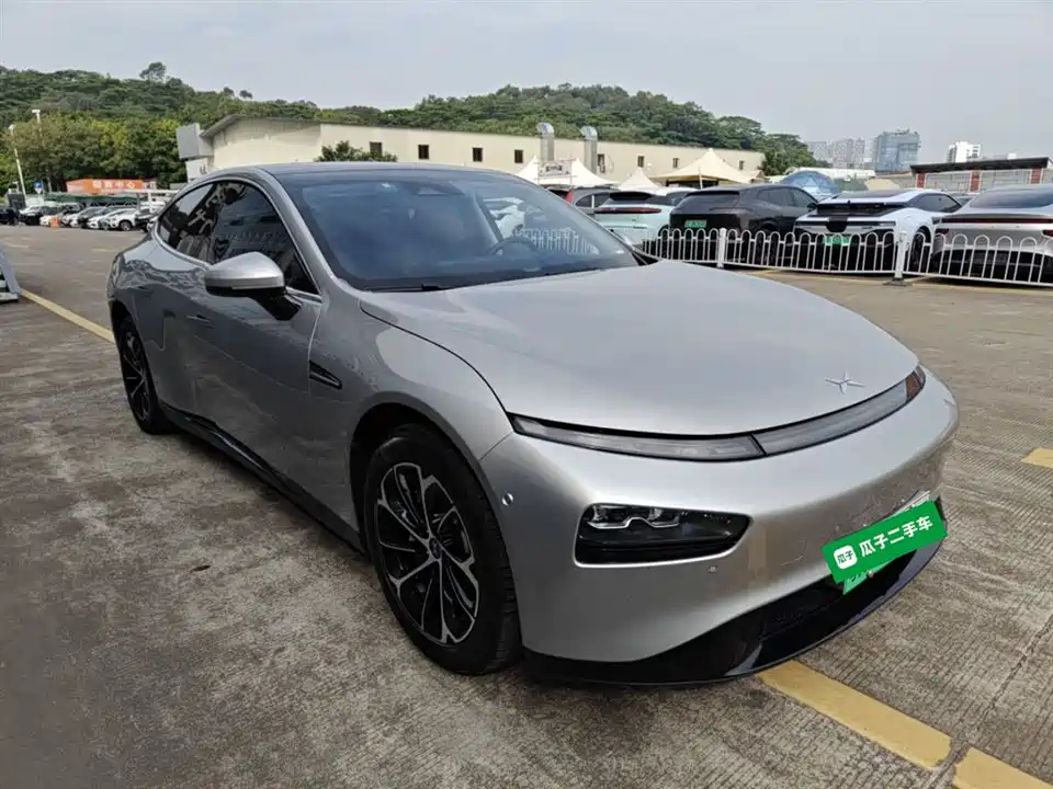 XPENG P7