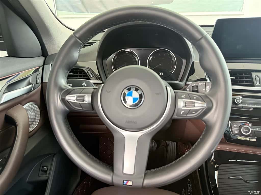 BMW X1, 2021 10