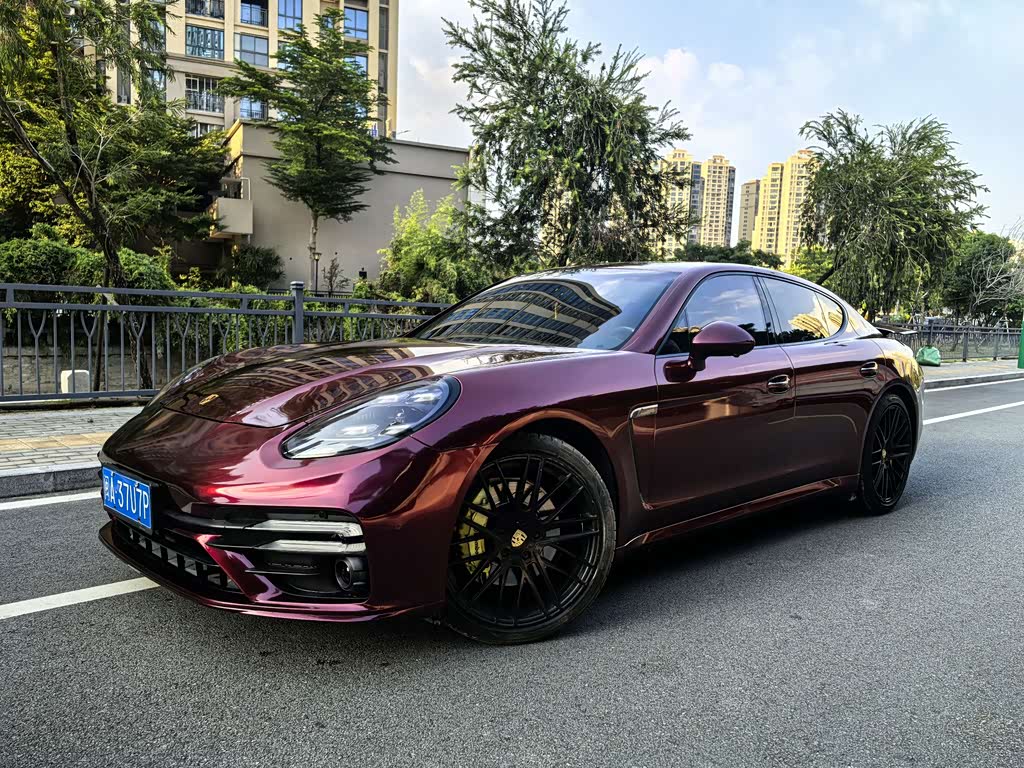 Porsche Panamera