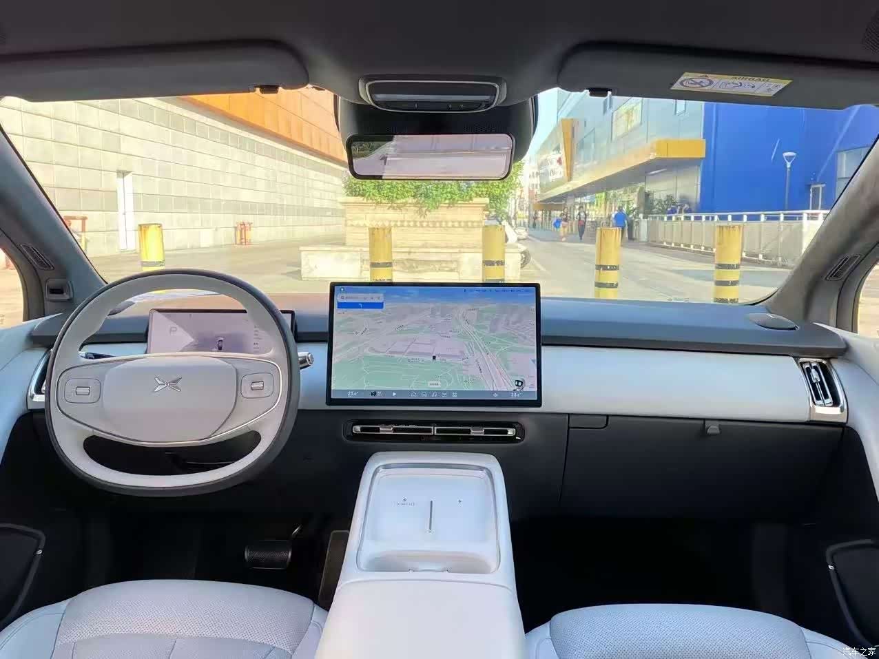 Xpeng P7, 2025 4