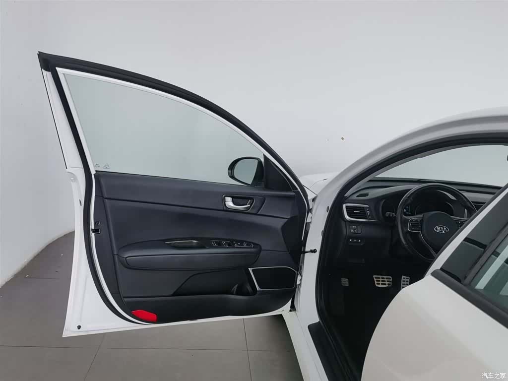 Kia K5, 2019 8