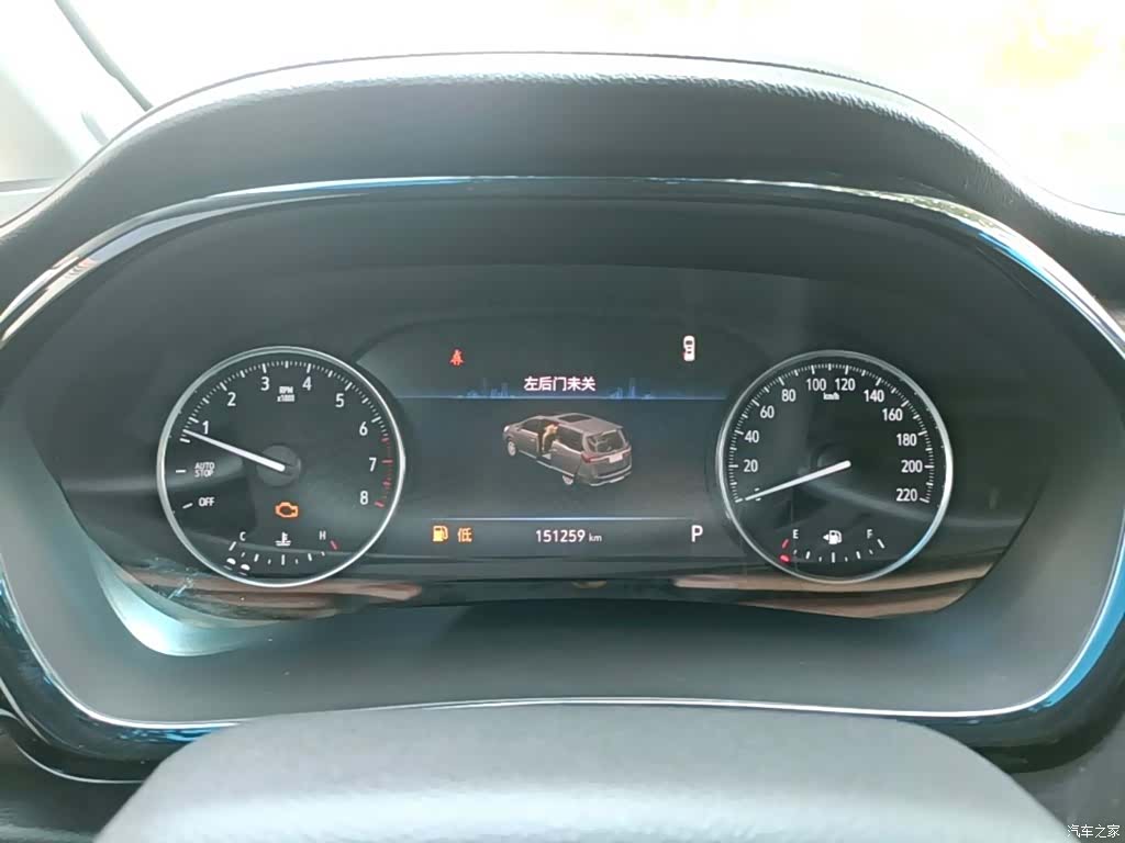 Buick GL8, 2022 12