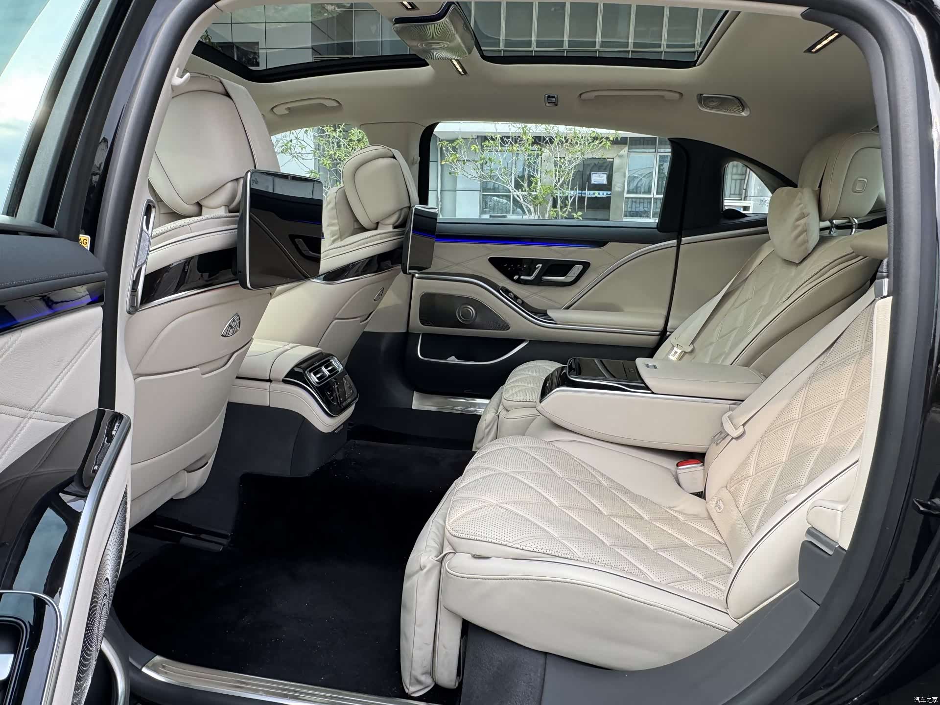 Maybach S-Class, 2023 17