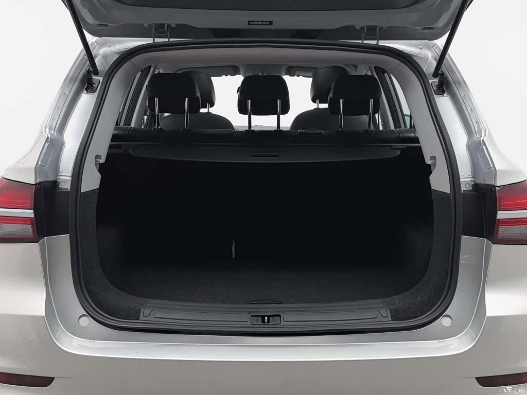 Roewe RX5, 2020 16