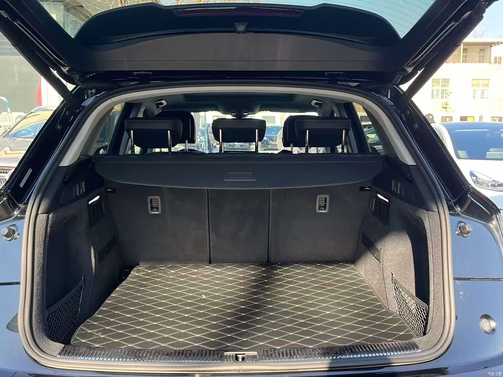 Audi Q5L, 2022 25