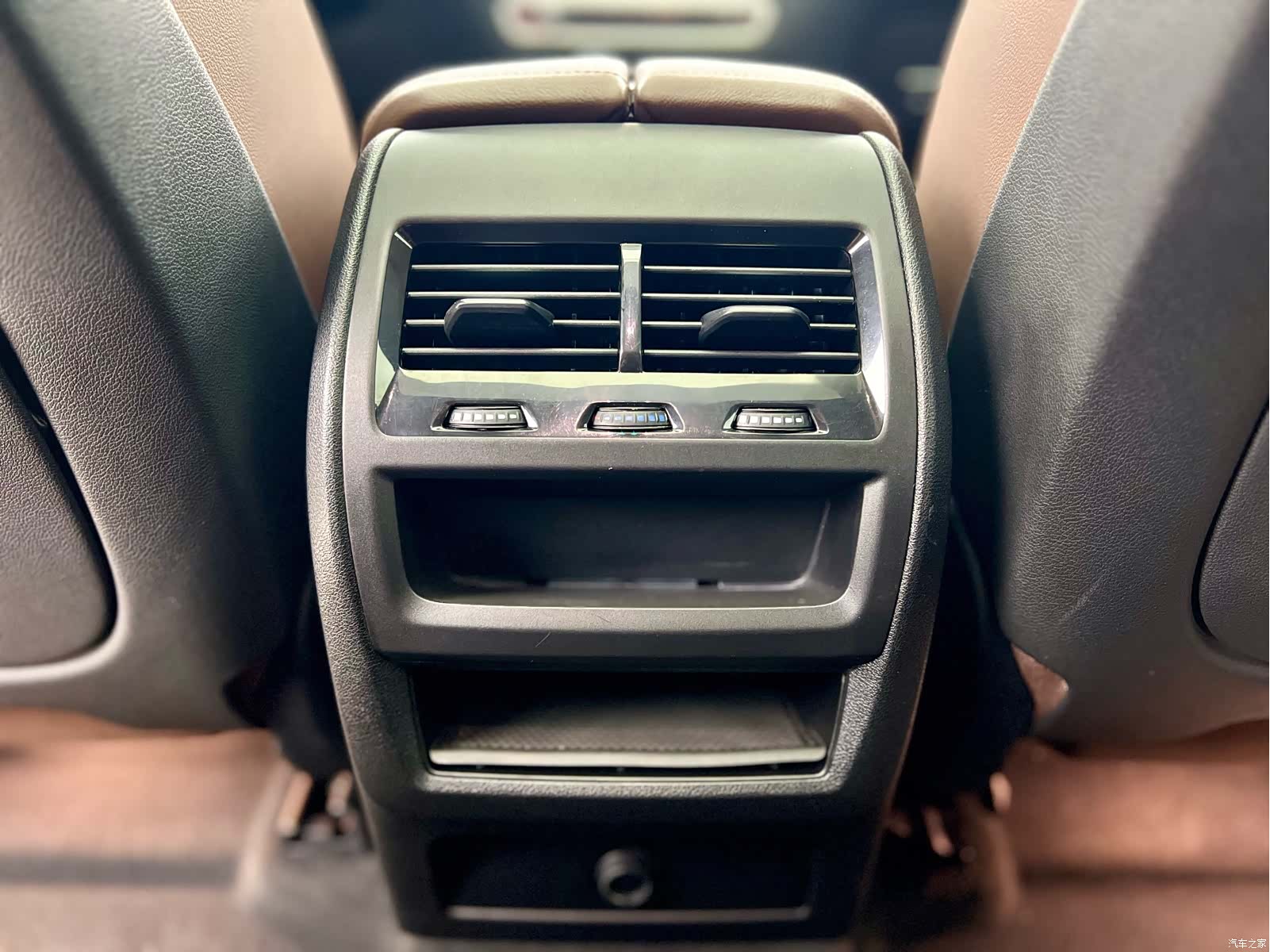 BMW X6, 2021 21