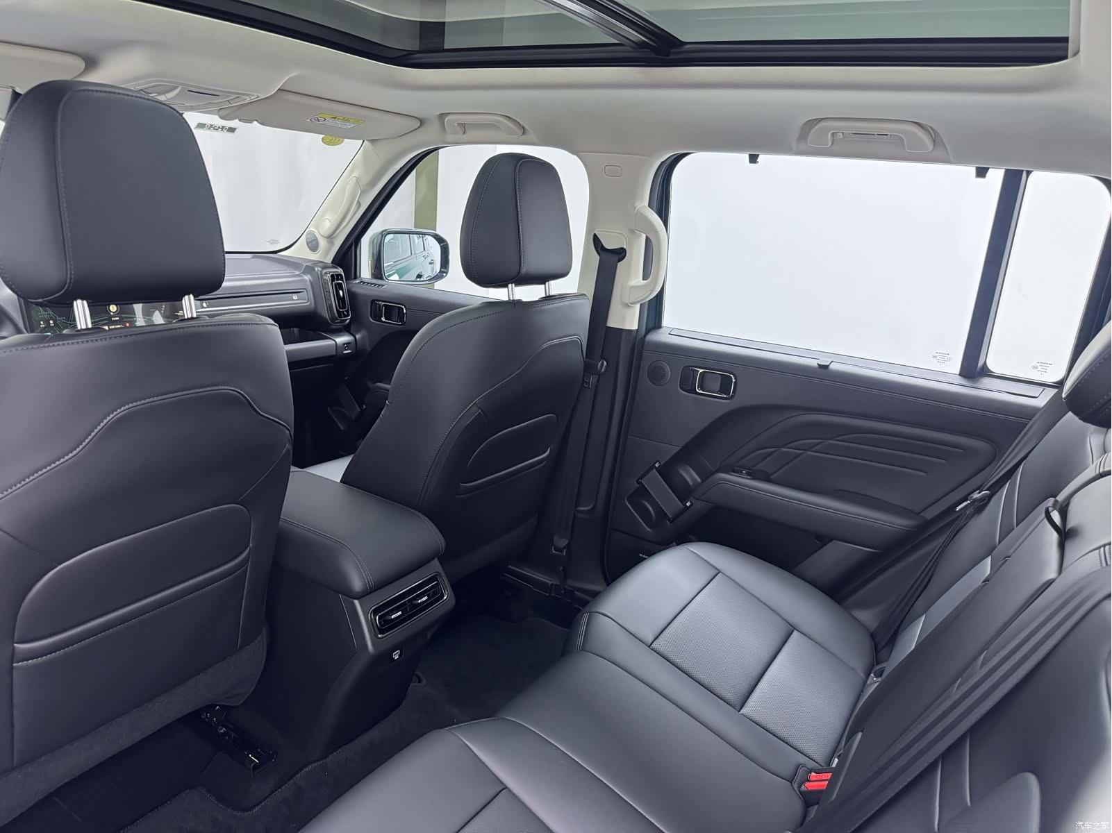 Haval Raptor, 2025 11