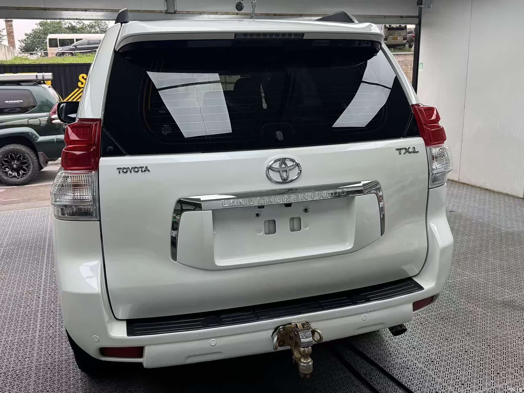 Toyota Prado, 2011 все фото