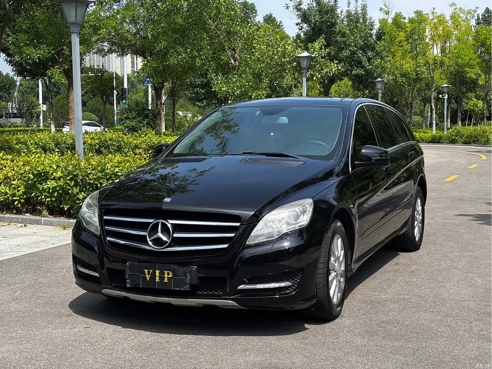 Mercedes-Benz R-Class