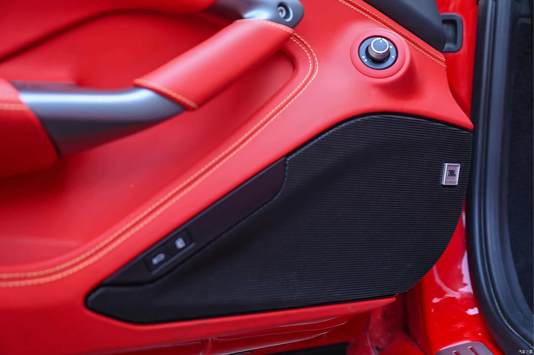 Ferrari F8, 2022 10
