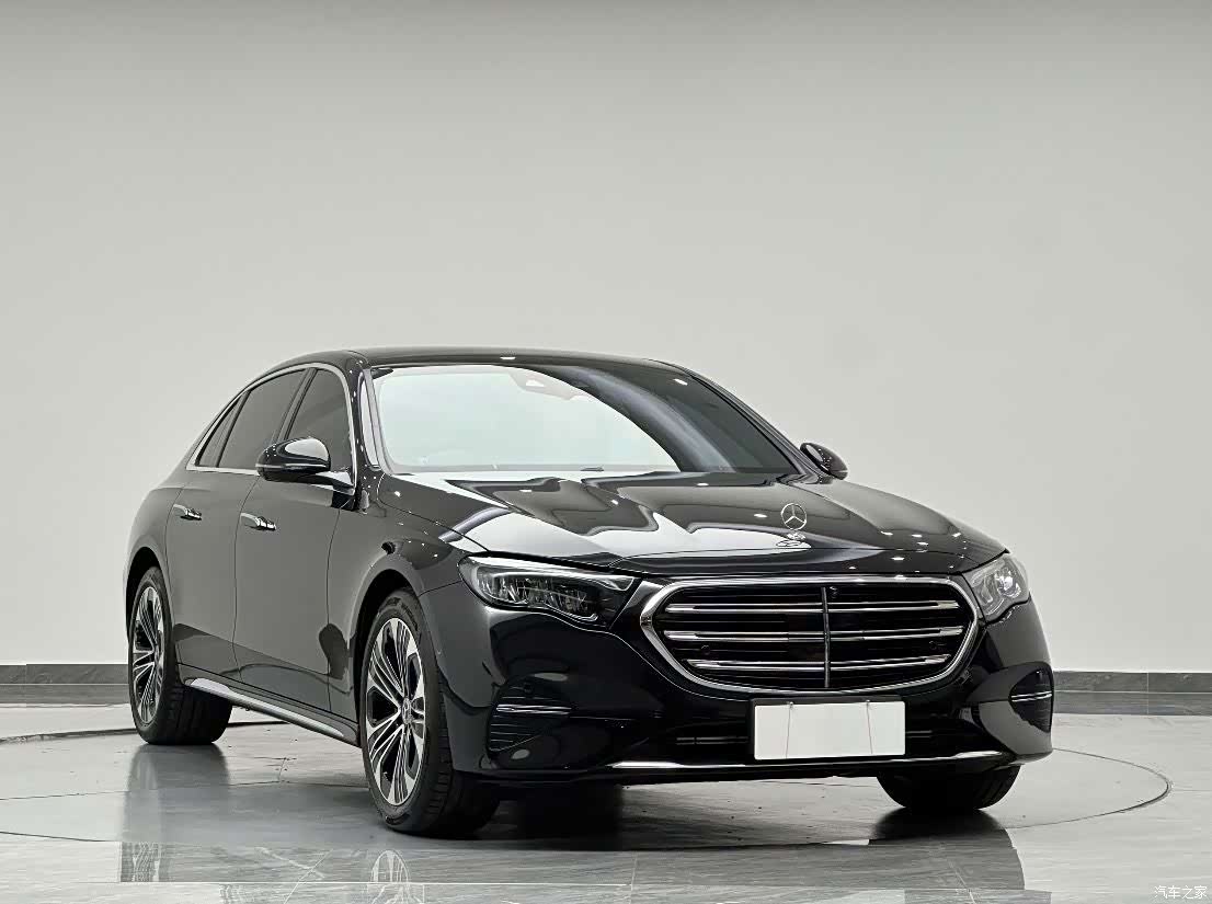 Mercedes-Benz E-Class, 2025 3