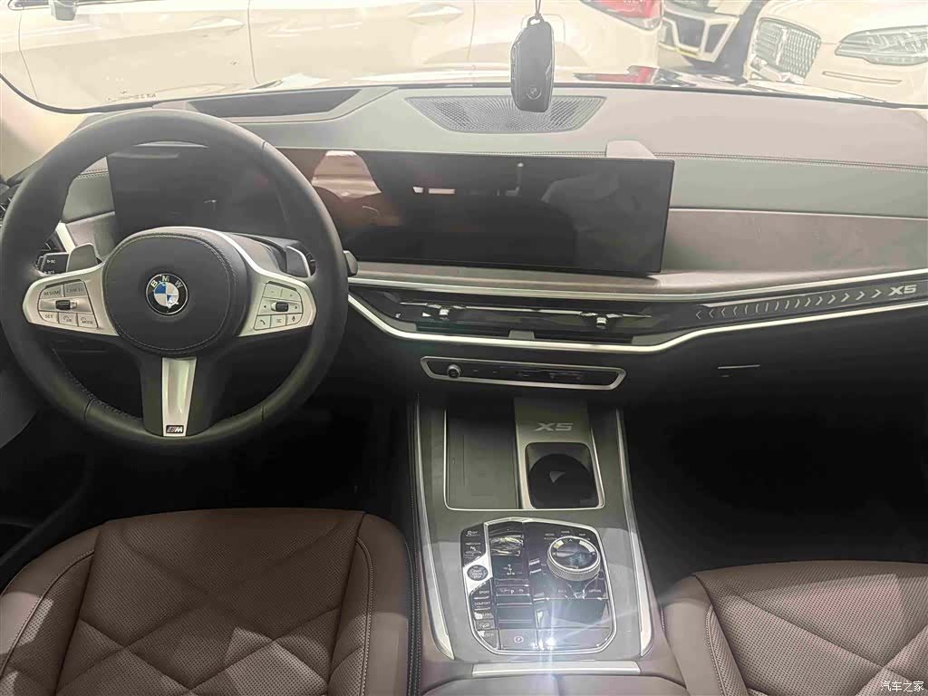 BMW X5, 2025 20
