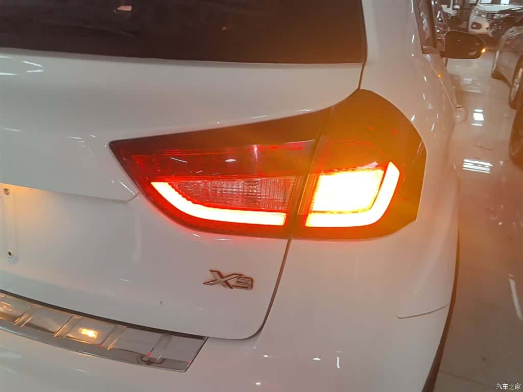 Geely X3, 2018 8