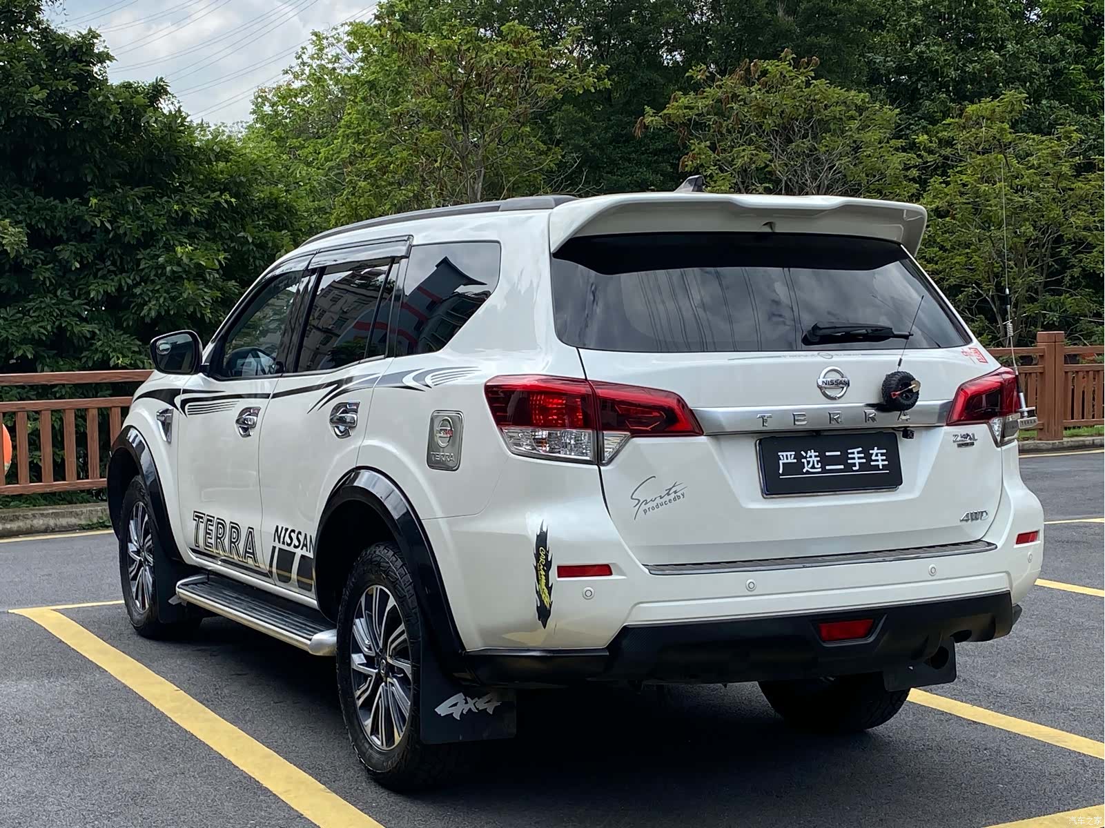 Nissan Terra, 2020 10