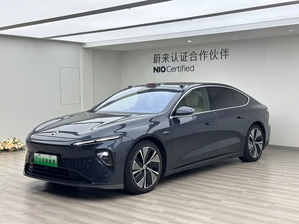 NIO ET7