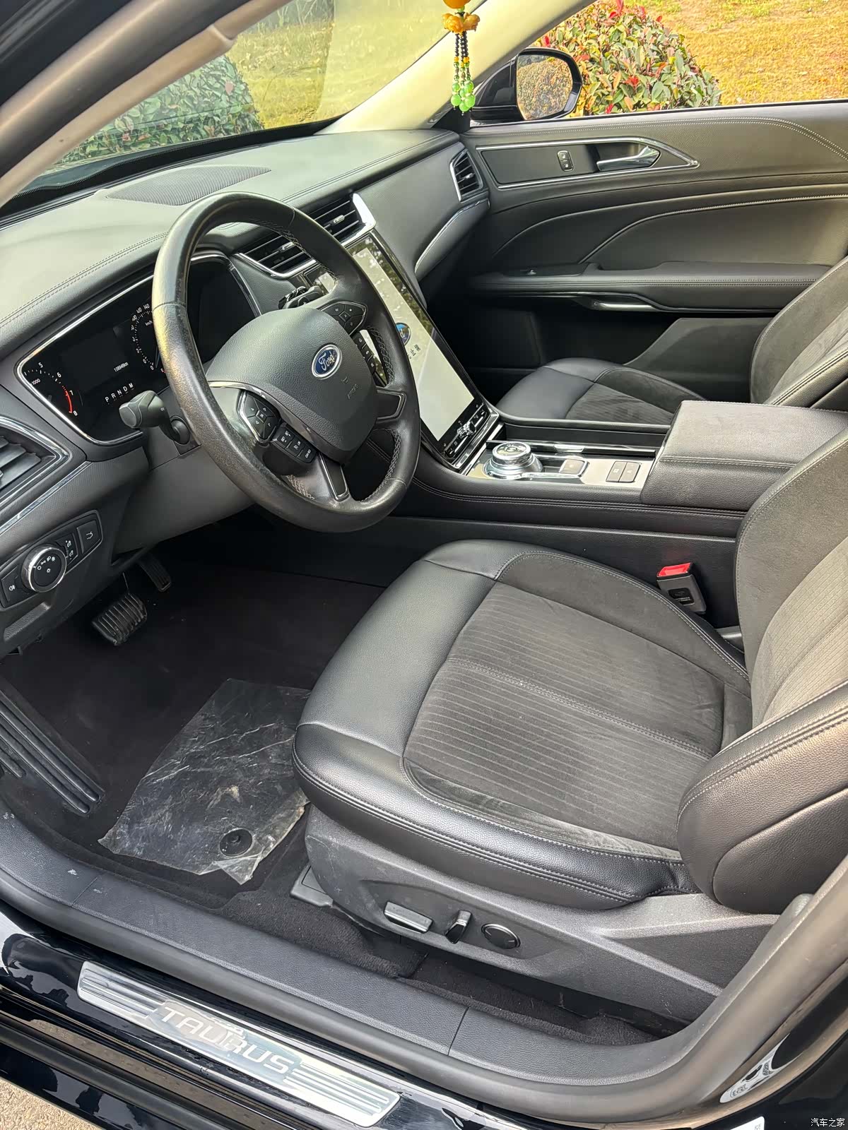 Ford Taurus, 2020 13