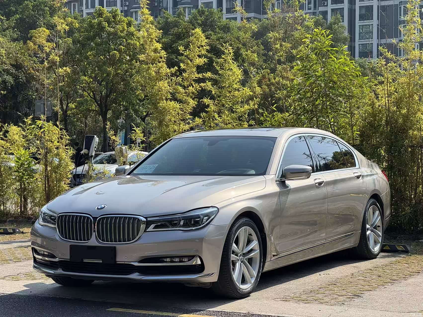 BMW 7 Series, 2019 1