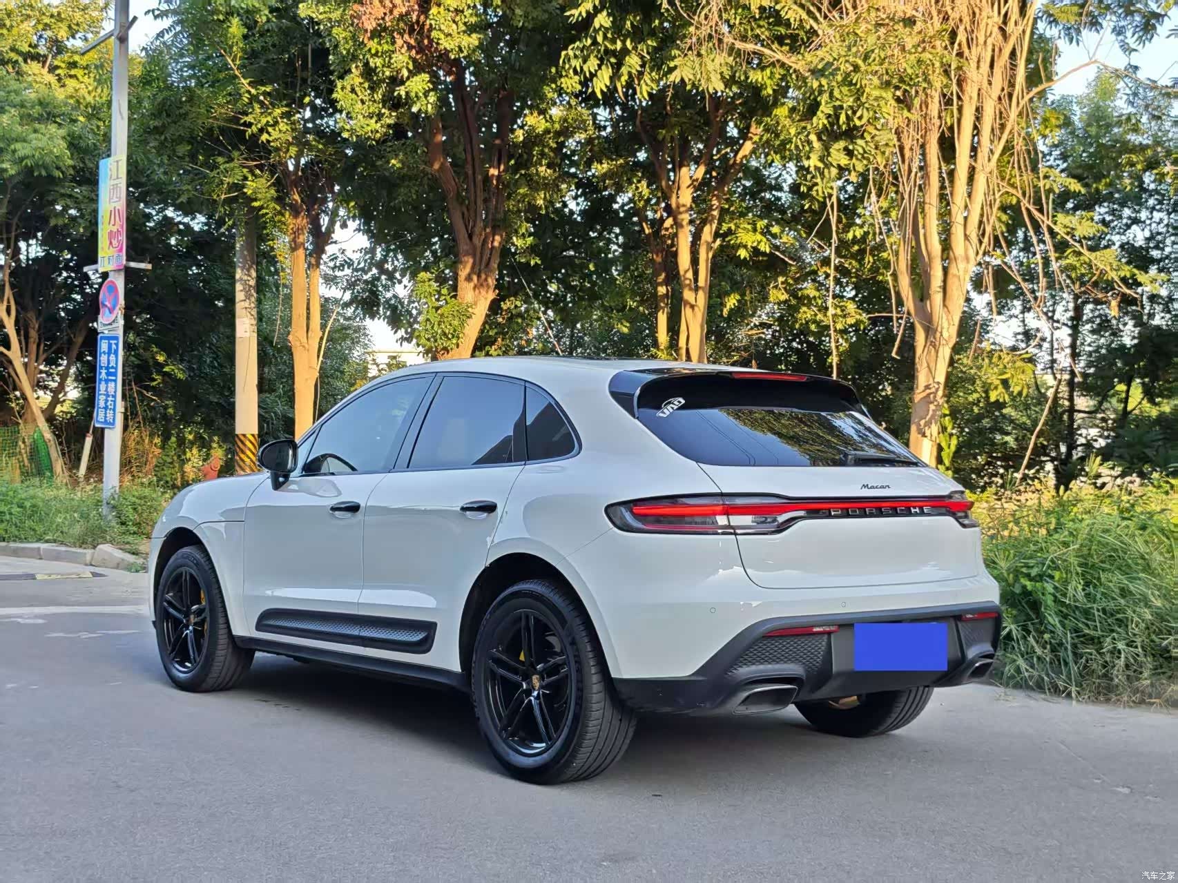 Porsche Macan, 2022 3