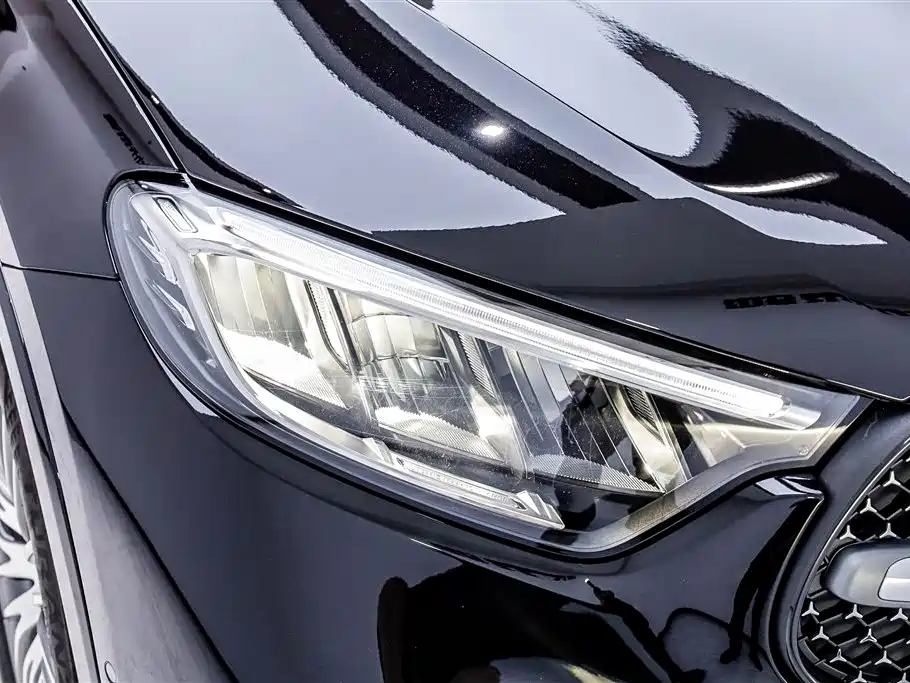Mercedes-Benz GLC Mercedes-Benz GLC