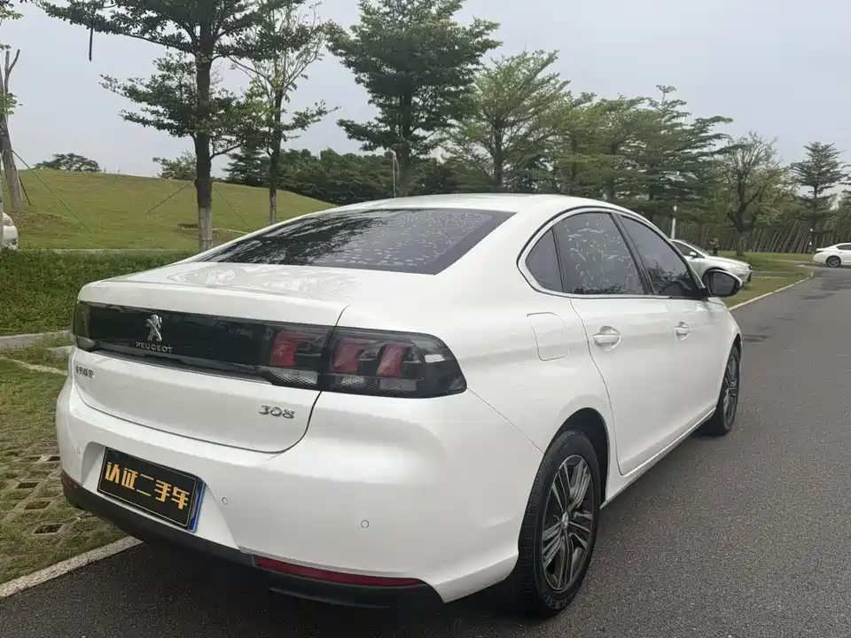 Peugeot 308